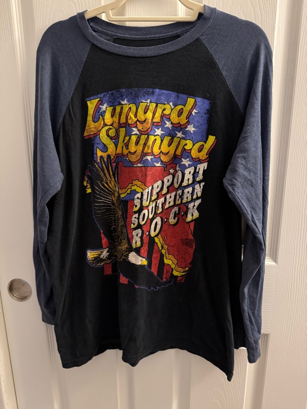 Black & Navy Raglan Long-Sleeve Shirt